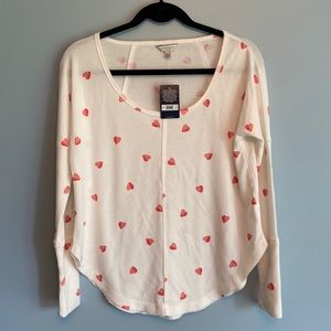 Lucky Heart stamped cream thermal long sleeve. Over sized XS